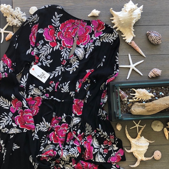 🌴🌼BILLABONG- DRESS🌼🌴 - Picture 5 of 8